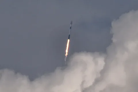 Portion of SpaceX Falcon 9 rocket on a collision course with the moon