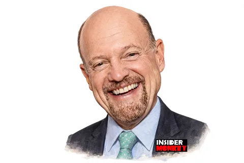 8 Stocks on Jim Cramer’s Mad Money Recap: IBM, Corning, and AI Rally Strength