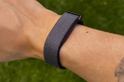 The Google Fitbit Air Is the Best New Fitness Tracker of 2026
