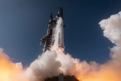Musk praises “epic” Super Heavy-Starship launch