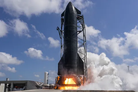 SpaceX's Starship V3 megarocket will do something completely new on Flight 12 — take a good look at itself
