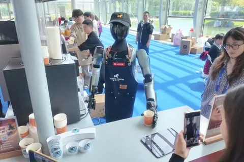 China's XMAN-L1 humanoid robot with 42 degree of freedom unveiled