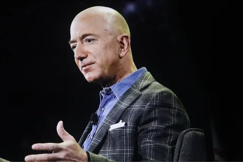 Jeff Bezos Tells Workers to ‘Be So Happy’ They’re Being Given the Gift of AI