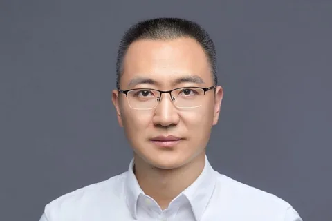 How Chinese engineer Howard Huang become billionaire supplying robotic ‘eyes’