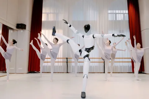 China's Walker humanoid robot amazes with precise ballet performance