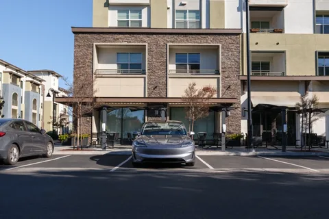 Tesla stock rises another 3%: what’s fueling the recent rally?