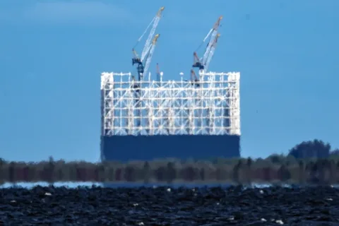SpaceX's Gigabay facility rises in Florida ahead of Starship launches