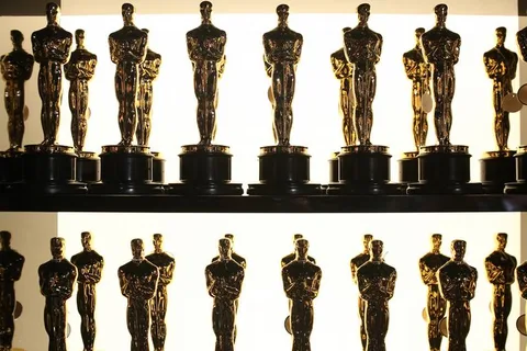 New Oscars rules: No AI actors, human-written scripts only