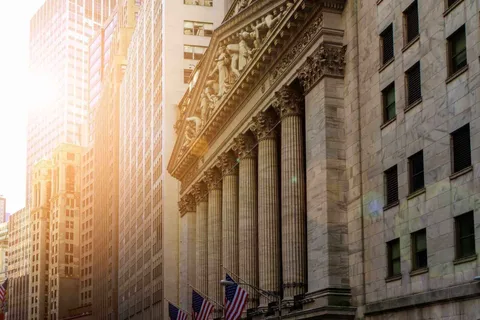 Stocks Rise Before the Open as Investors Weigh Big Tech Earnings, Iran War News