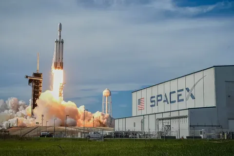 Here’s How To Invest In SpaceX IPO—And The Big Risks