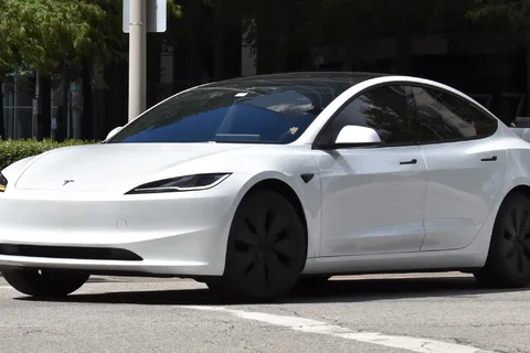 A Fatal Tesla Crash in Texas Sets Up a Legal Showdown