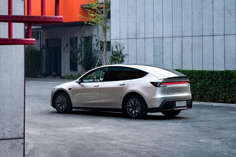 Tesla looks keen to bring larger Model Y L to the U.S.