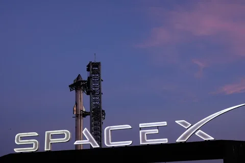Musk’s $1.8 trillion SpaceX IPO could be ‘highly undesirable’ for some