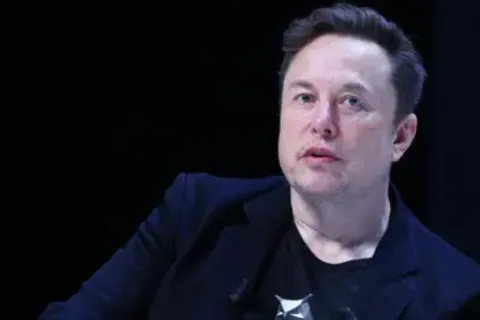 Elon Musk loses trillionaire status as global tech rout hits SpaceX
