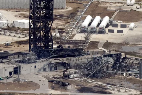 Blue Origin regains access to launch pad after New Glenn explosion
