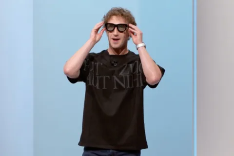 Meta’s AI Glasses Companion App Hides A Complete Face Recognition System