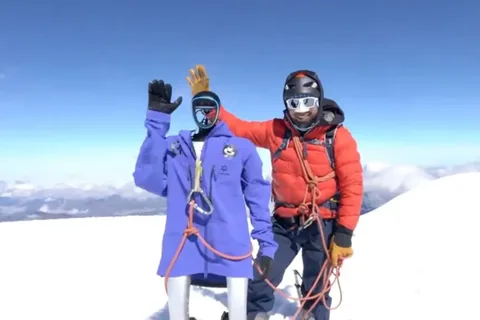 Robot Climbs 6,200-Meter Chimborazo Volcano Peak, Next Stop Everest