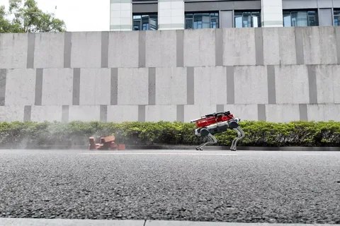 Video: Robot dog delivers pulse-powered firefighting for safer emergency operations