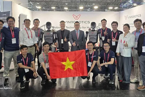 Vietnamese tech draws attention at Austria robotics forum