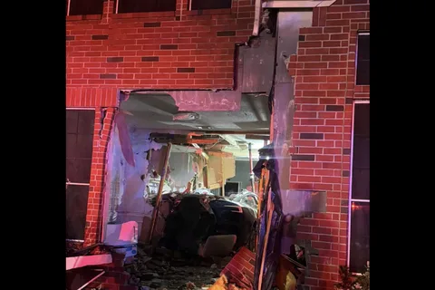 Doorbell cam filmed Tesla Autopilot crash that killed woman in her home