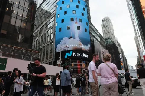 MANGOS Or Fab 10? SpaceX's IPO Sparks A Scramble To Rename Big Tech Stocks