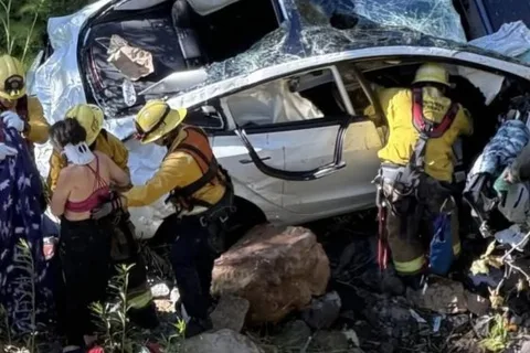 Tesla saves its passengers again – This time after a 300-foot cliff fall in Malibu