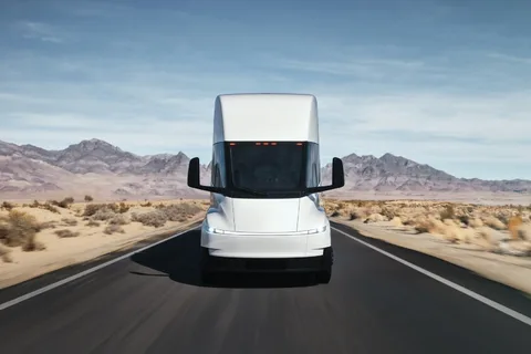 Tesla Semi spotted with ground truth validation equipment as launch looms