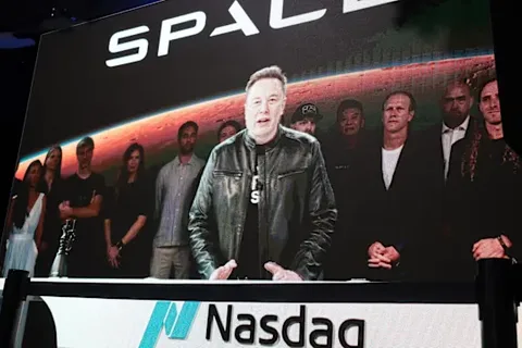 Here’s What Experts Think About the SpaceX IPO
