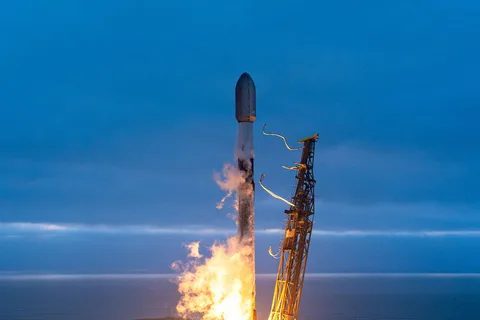 SpaceX Falcon 9 rocket launches 24 Starlink satellites from California